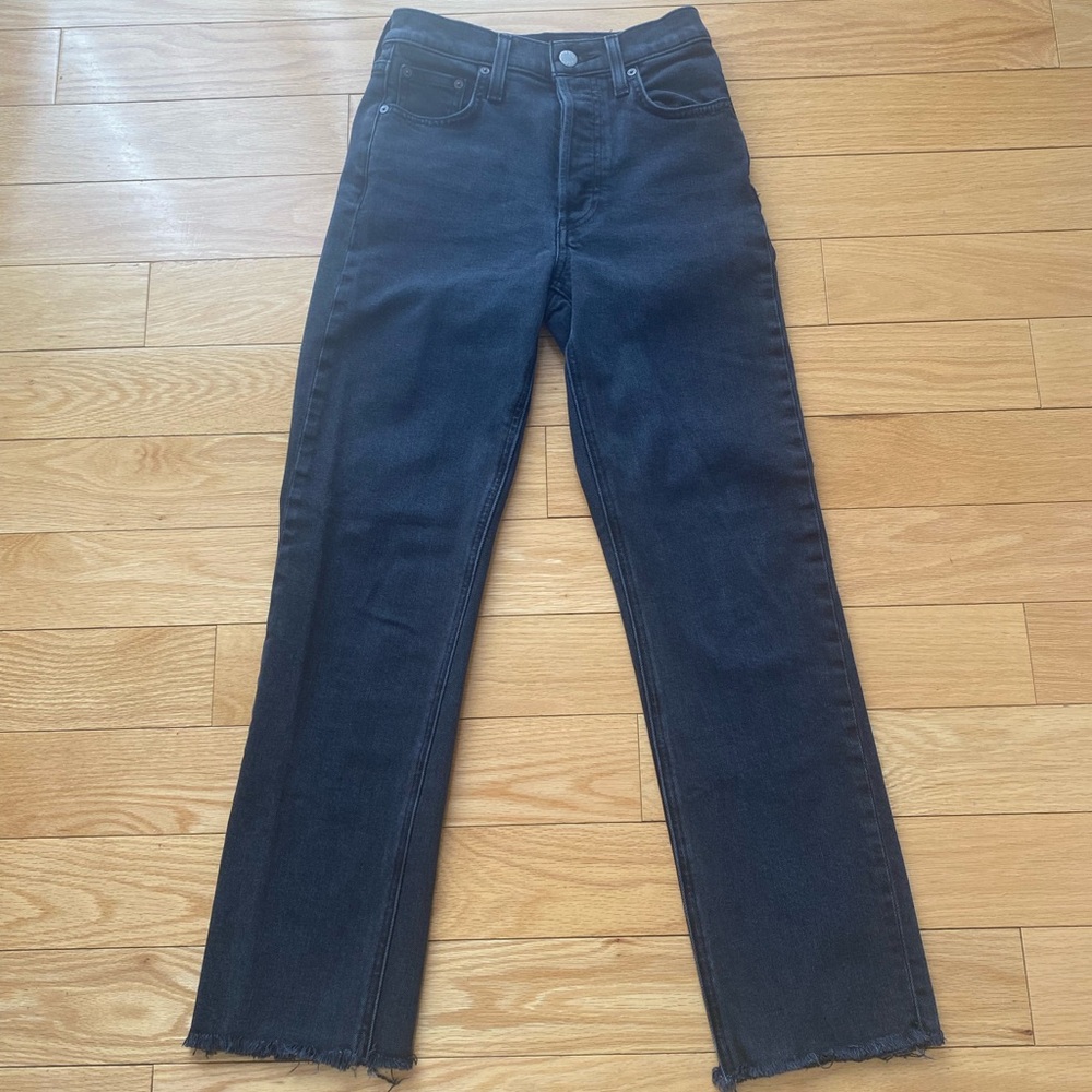 Aritzia Arlo high rise (size 23), straight leg jeans.